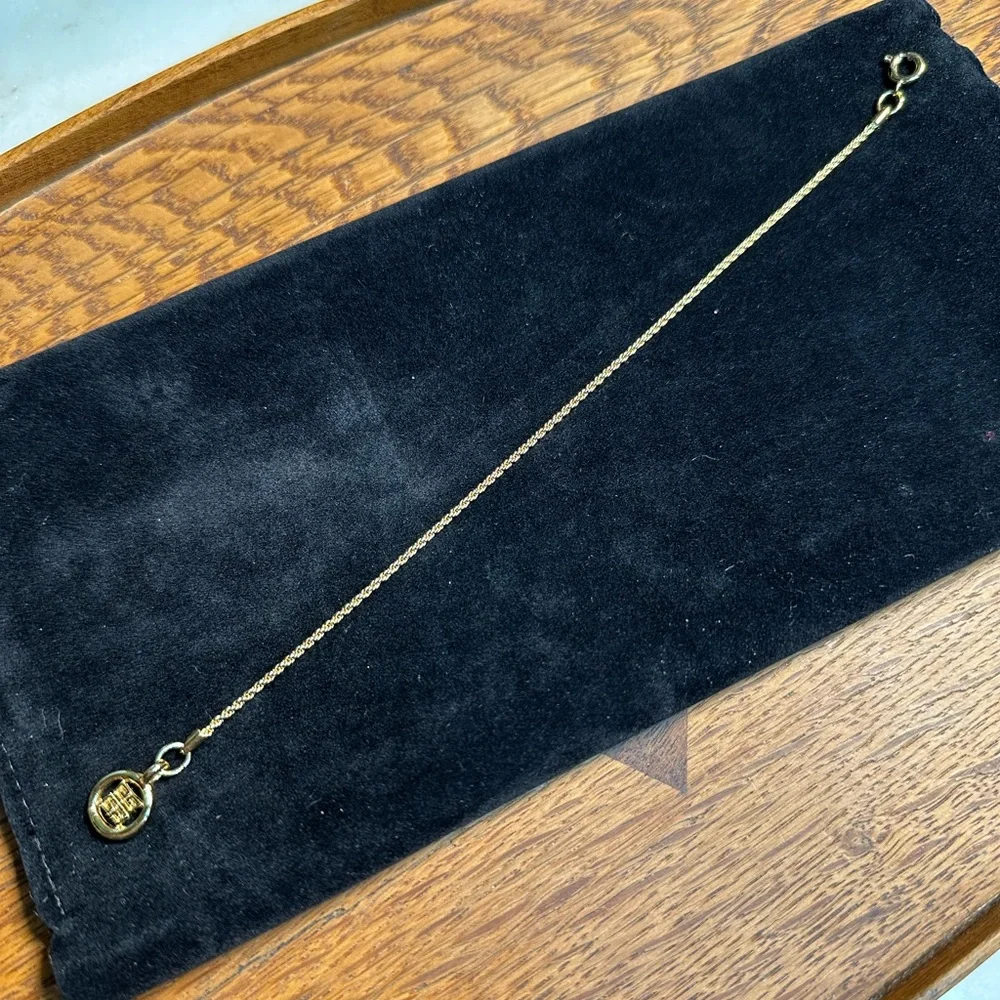 Vintage Givenchy Gold Plated Rope Style Logo Dangle Charm Bracelet - Picture 6 of 7
